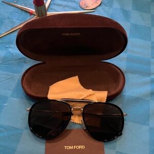 Tom Ford aviator sun glasses